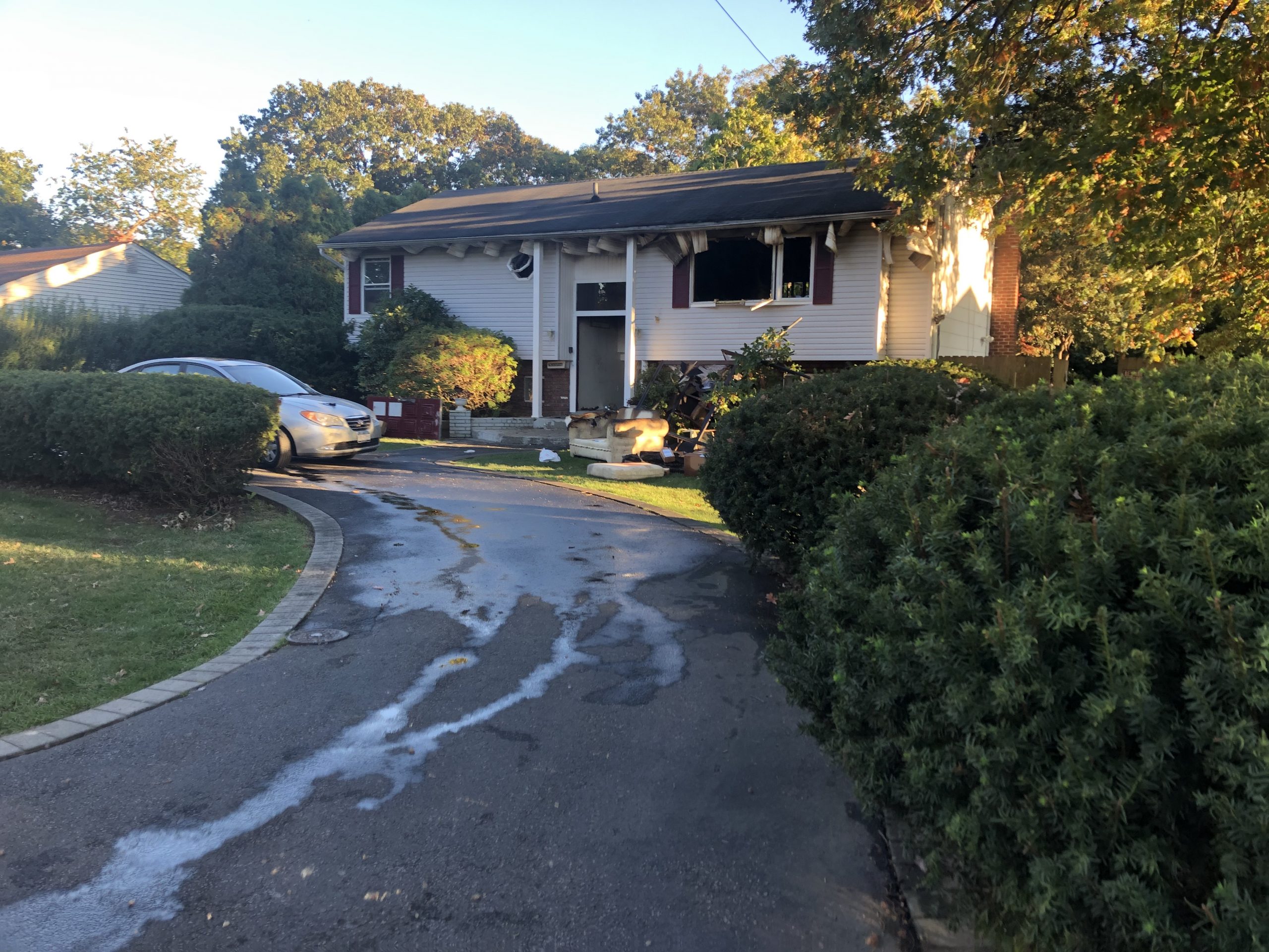 Holtsville FD Engine 3 Responds to Mutual Aid Structure Fire