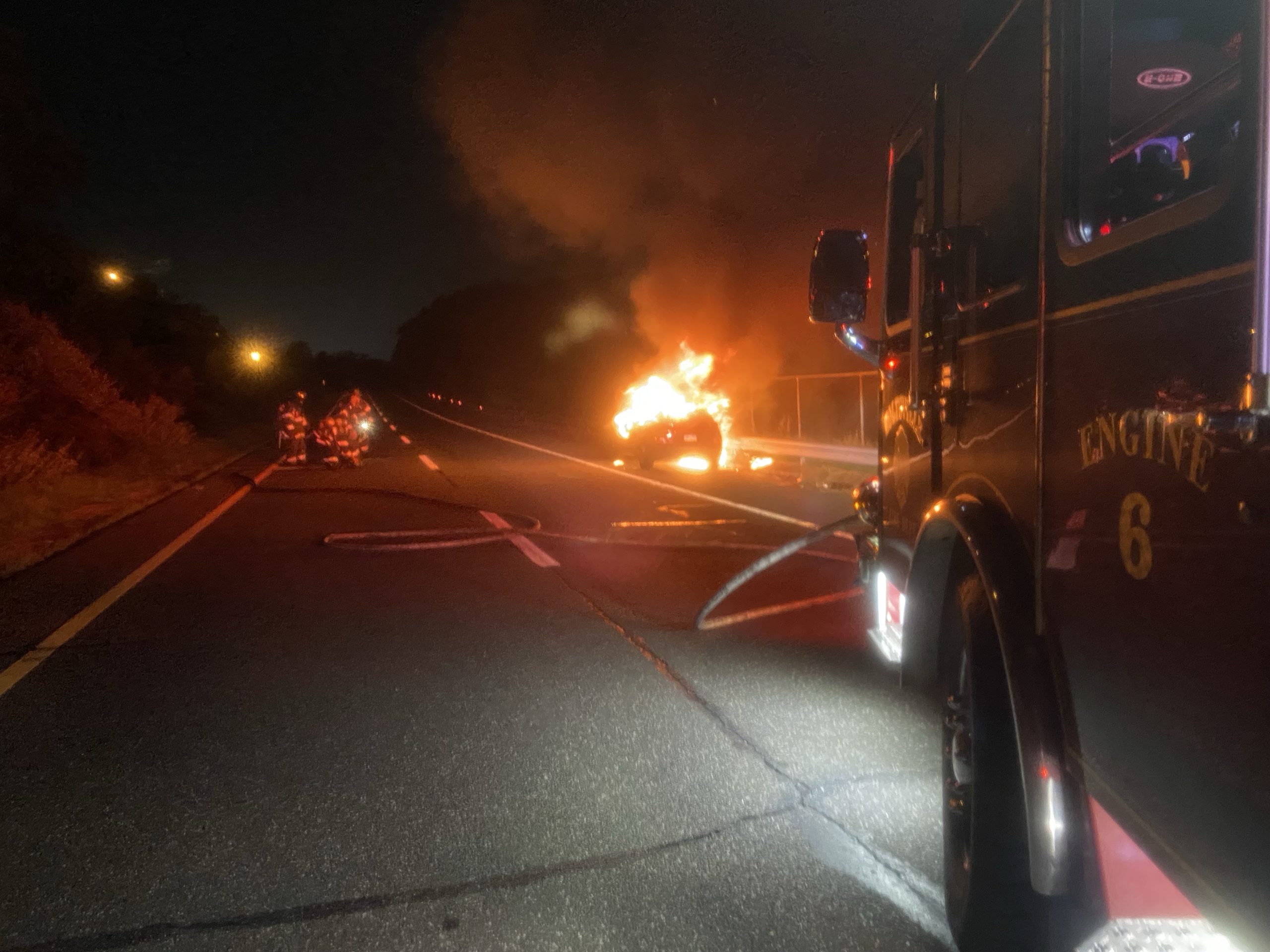 Holtsville FD Responds to Vehicle Fire