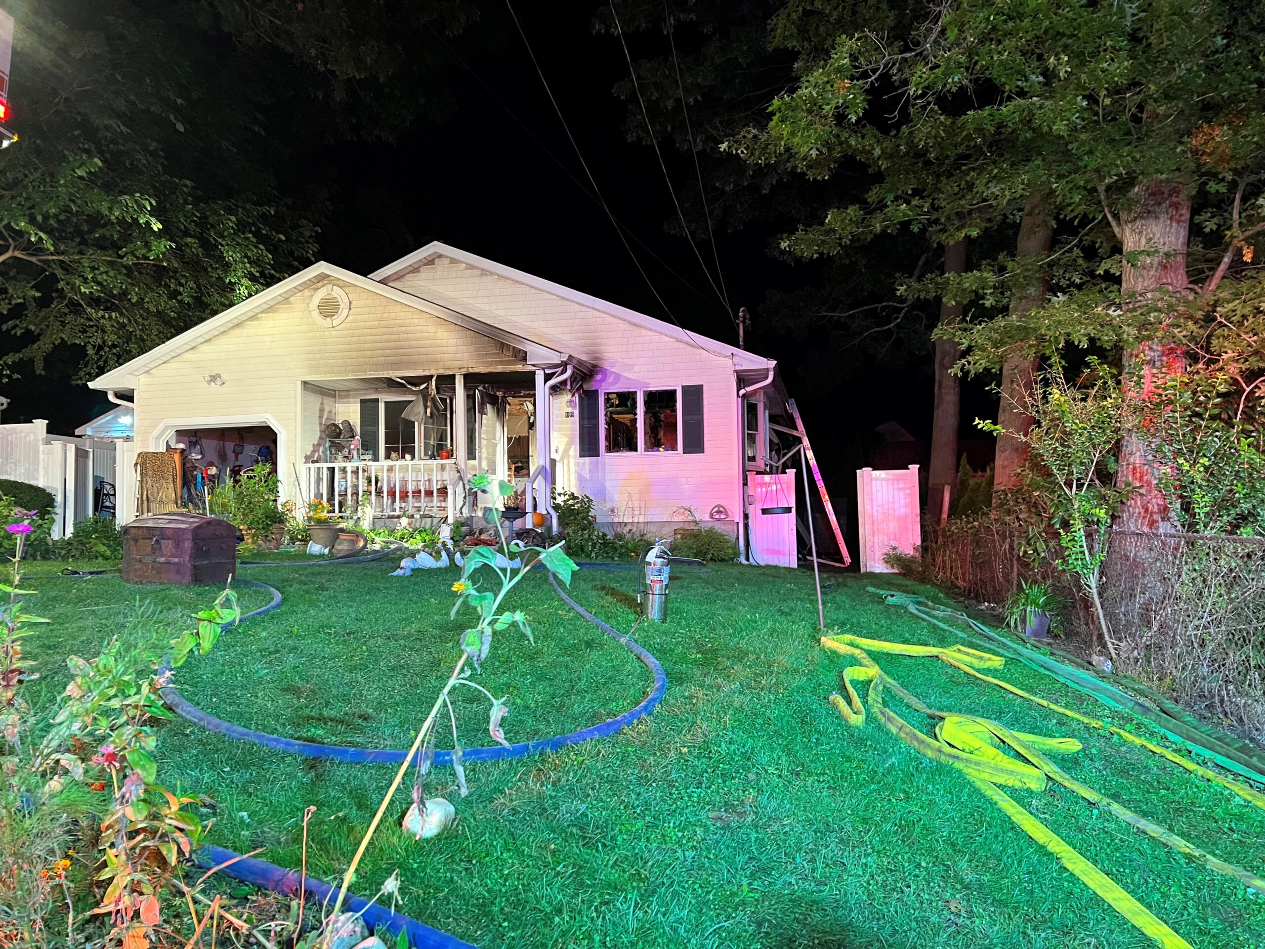 Holtsville FD Responds as Mutual Aid to Farmingville