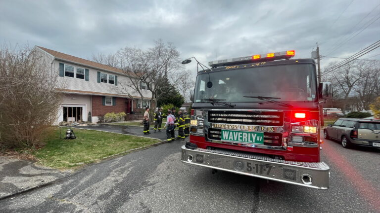 Holtsville FD Responds to Residential Structure Fire in Ronkonkoma Fire District